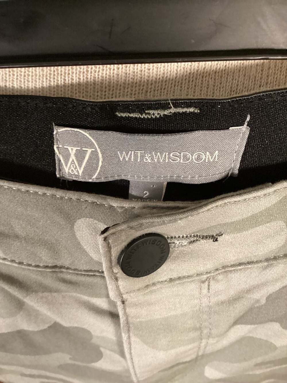 Wit & Wisdom Ab-Solution High Waist Camo Ankle Skinny Pants Size 2