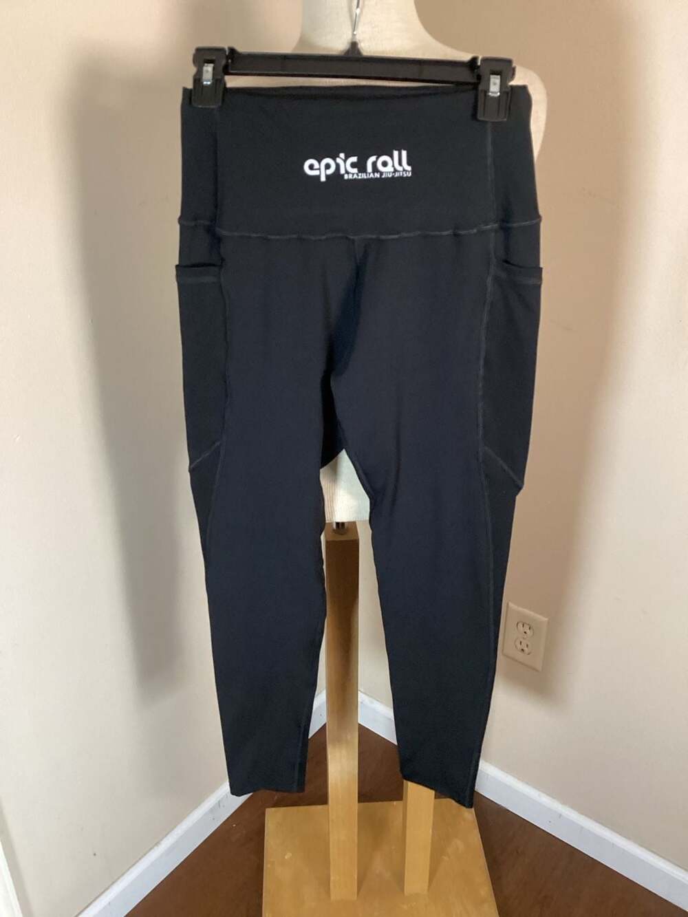 Epic Roll Brazilian Jiu-Jitsu Black Athletic Leggings with Side Pockets