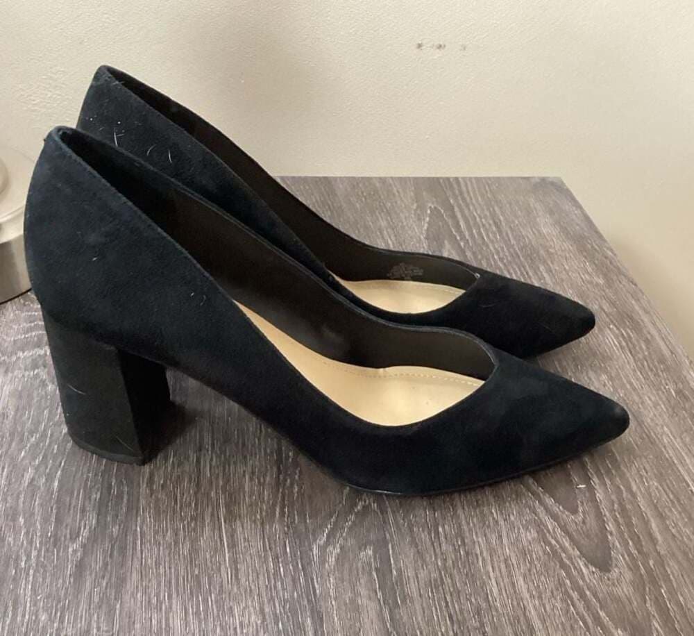 Marc Fisher Black Suede Pointed Toe Block Heel Pumps Size 9M