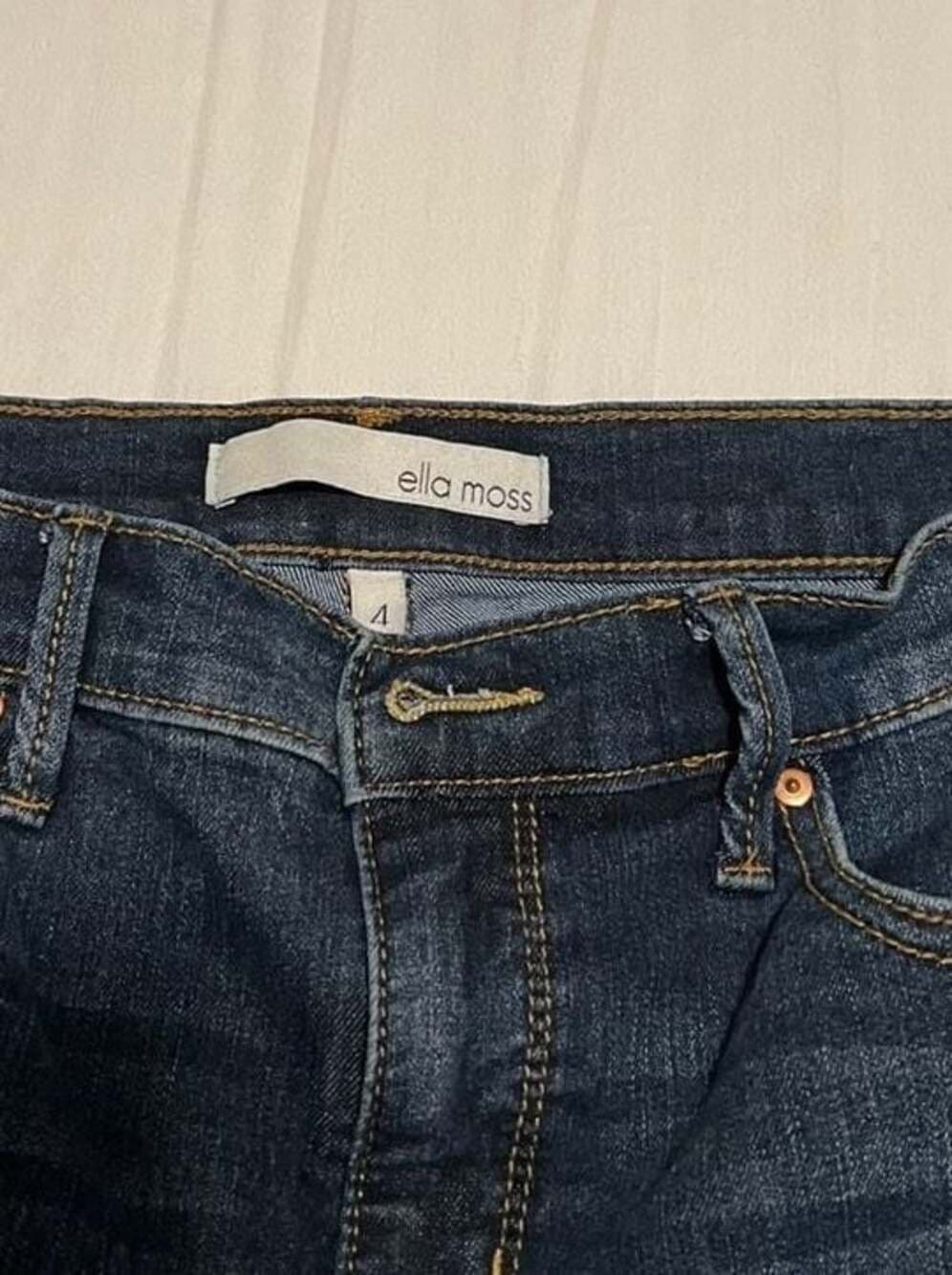 Ella Moss Women's Size 4 Mid Rise Dark Wash Straight Leg Jeans