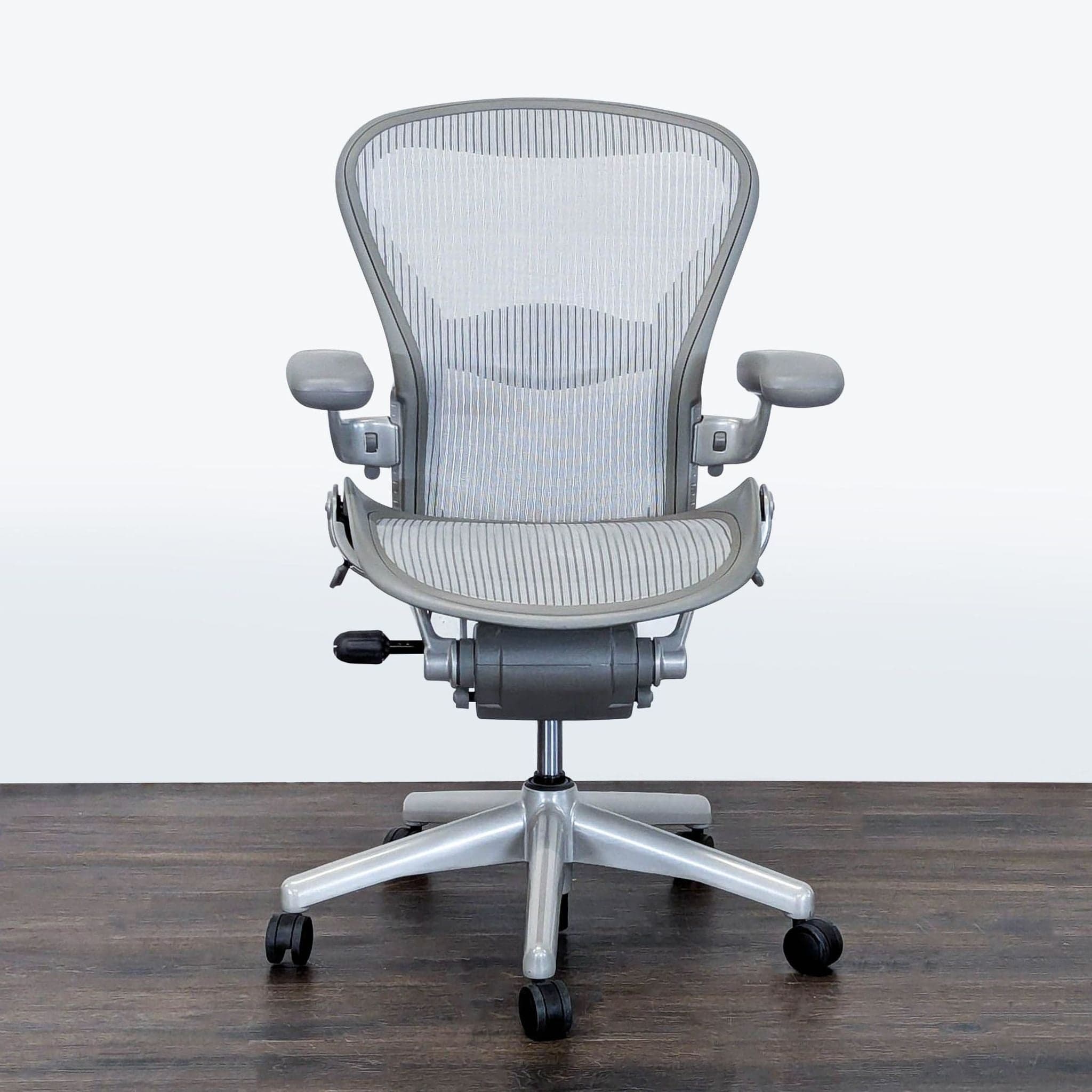 Herman Miller Aeron Ergonomic Office Chair - Light Gray Mesh (Size B)