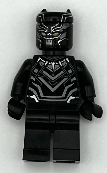 LEGO Minifigure - Black Panther - Animal Tooth / Claw Necklace