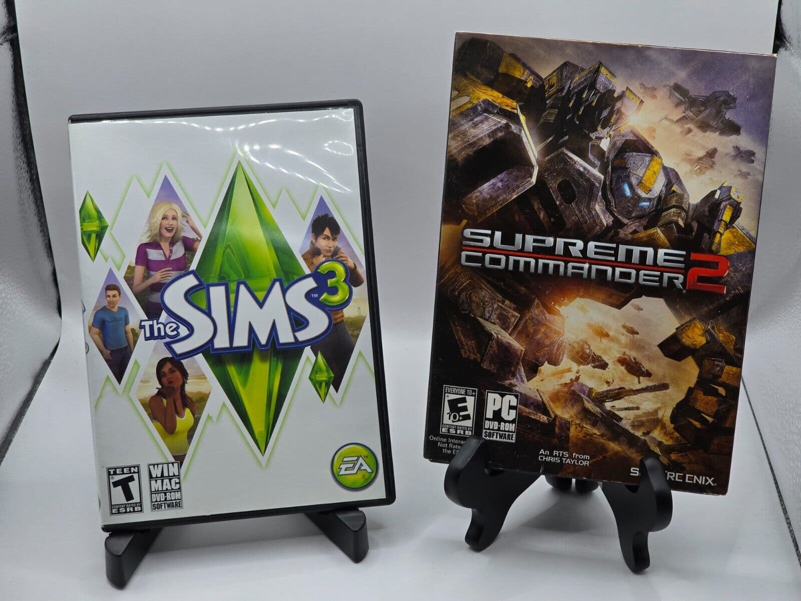 Sims 3 (PC/MAC DVD) & Supreme Commander 2 (PC DVD) Game Bundle