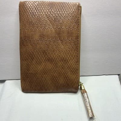 Perfectly Styled Women’s Brown Snake Animal Print Zip-Around Zipper Wallet