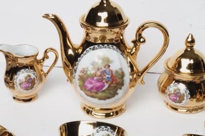 Gold White Porcelain Romantic Pictorial 15pc Tea Set Teapot 6 Cups Saucers
