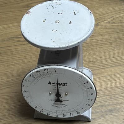 Auto-Wate Mechanical Analogue Kitchen Scale, Round Gray Metal Manual