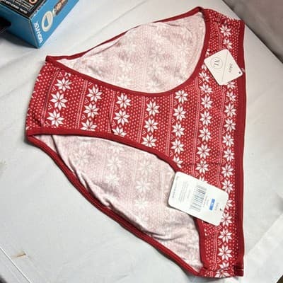 René Rofé Women's Bikini Panties XL Red/White Snowflake Christmas Print