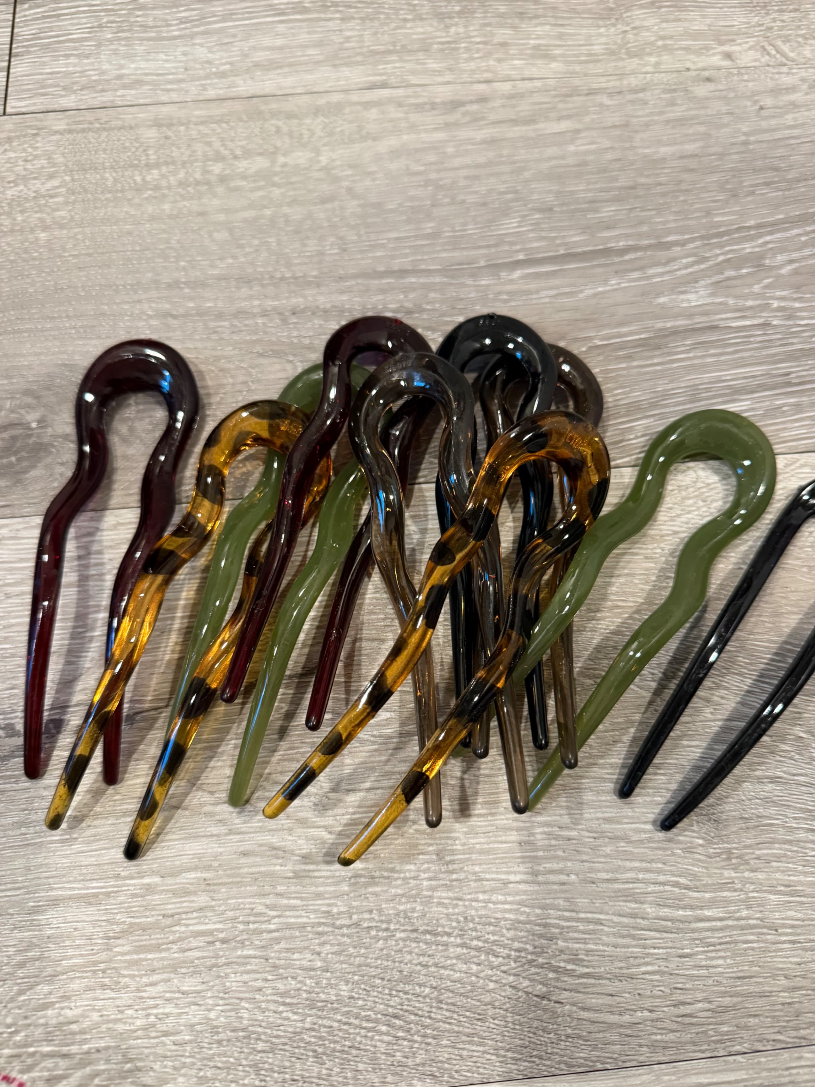 Multicolor Acrylic Hair Forks