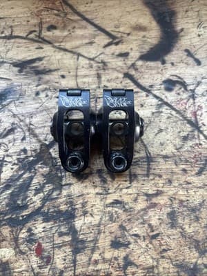 Rocker Arms, Roller, GX200, Black Venom, Choice of Ratio (1.1 Ratio)