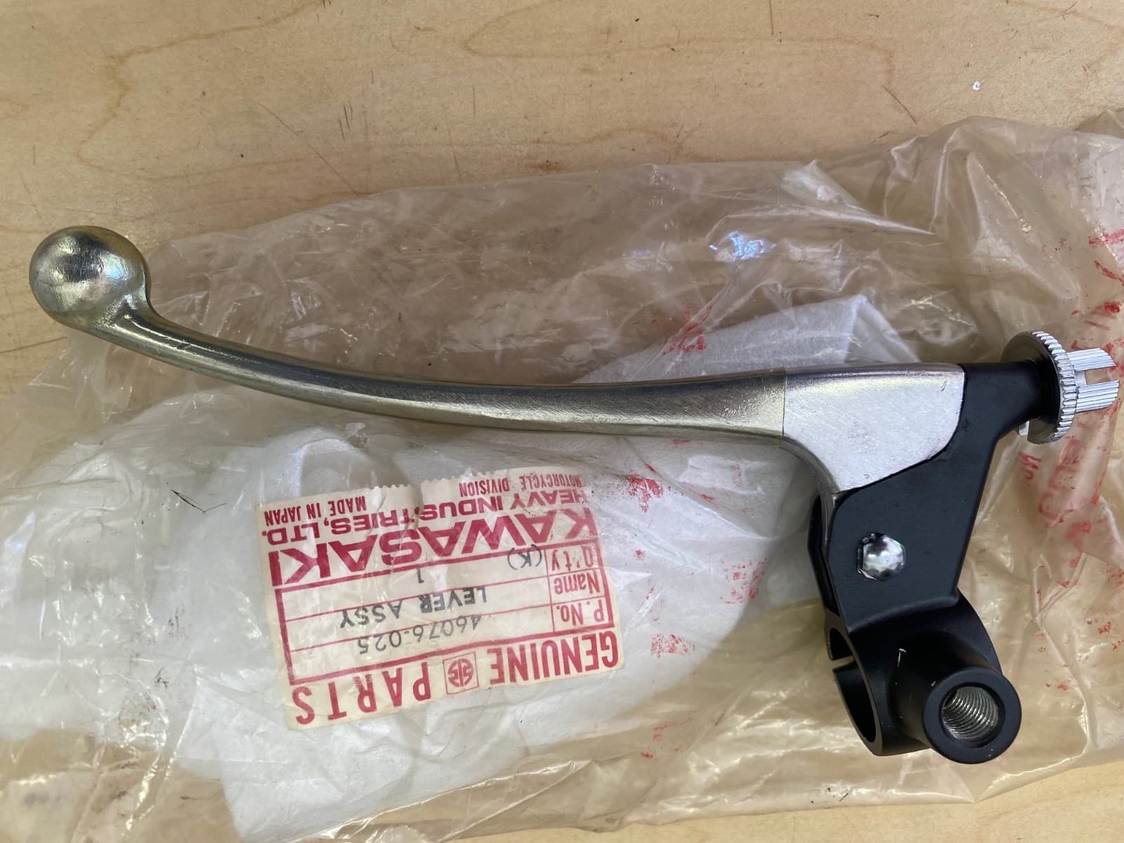 NOS Kawasaki Clutch Lever Assy 1973-1975 Z1 1975 S3 46076-025