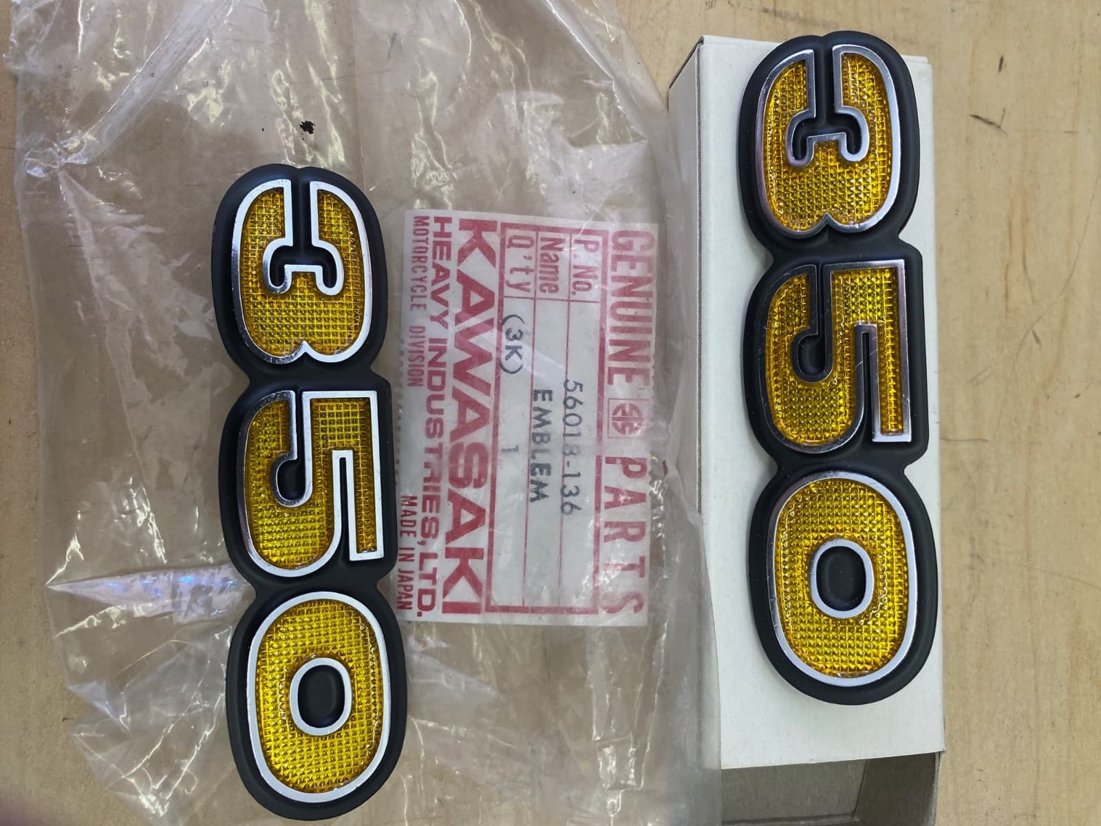New Kawasaki S2 350, S2A 1973 Side Cover emblem