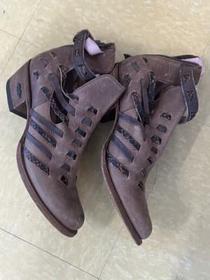 Miss Macie Strappy Ankle Leather Boots Size 11 Zip In Back