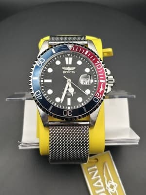 Invicta Pro Diver Curve 47176 Men’s 43mm Pepsi Bezel Mesh Bracelet Watch