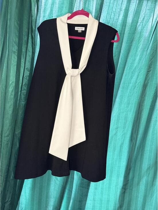 Calvin Klein Sleeveless Black Dress with White Tie Collar
