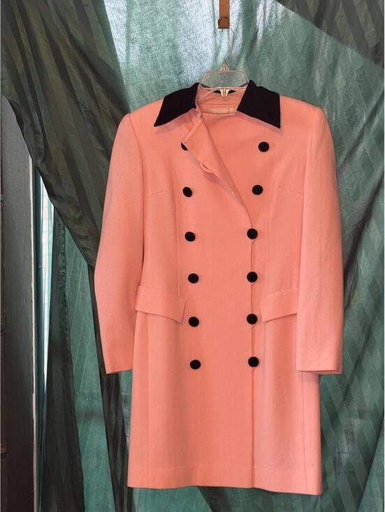 Evan-Picone Vintage Wool Double Breasted Coat w/Black Collar