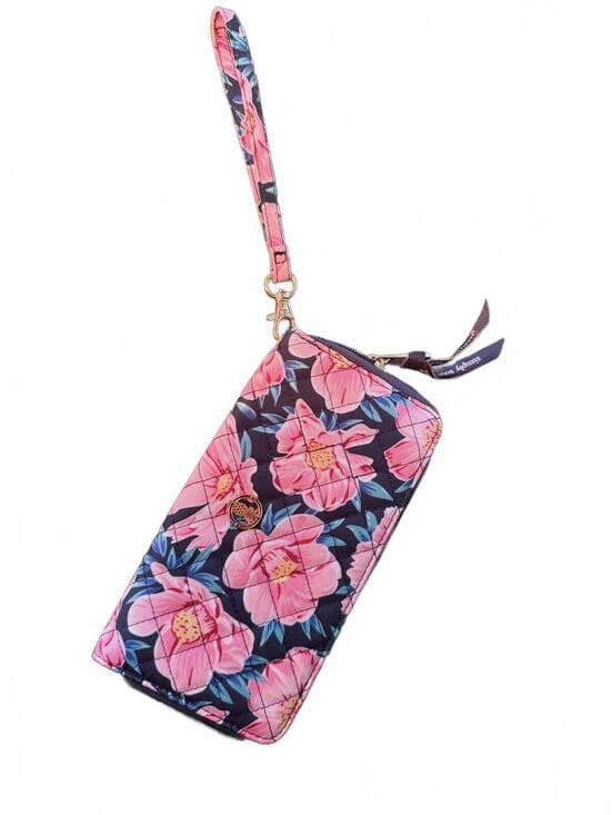 Simply Southern Quilted Floral Wristlet – Pink Blooms
