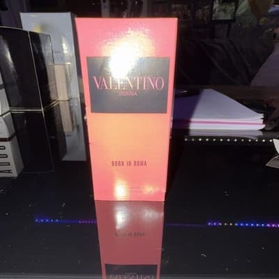 Valentino Born in Roma Eau de Parfum Spray 1.2 ml Sample Size Fragrance