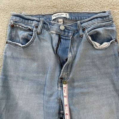 Abercrombie Fitch Curve Love Ultra High Rise Ankle Straight Distressed Women 6R