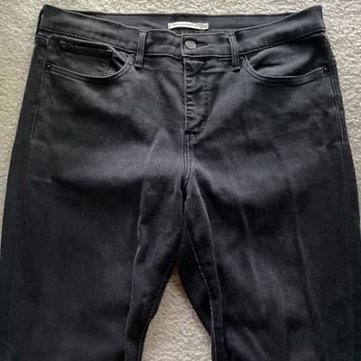 Levis 315 Shaping Bootcut Black Jeans Womens Size 32 Preowned