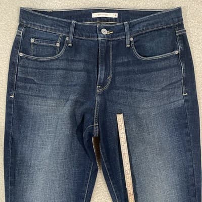 Levis 515 Bootcut Dark Blue jeans Women’s Size 8 Preowned Excellent