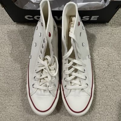 Converse Chuck Taylor High Top Canvas Heart Theme Vintage White Women Size 7 NWB