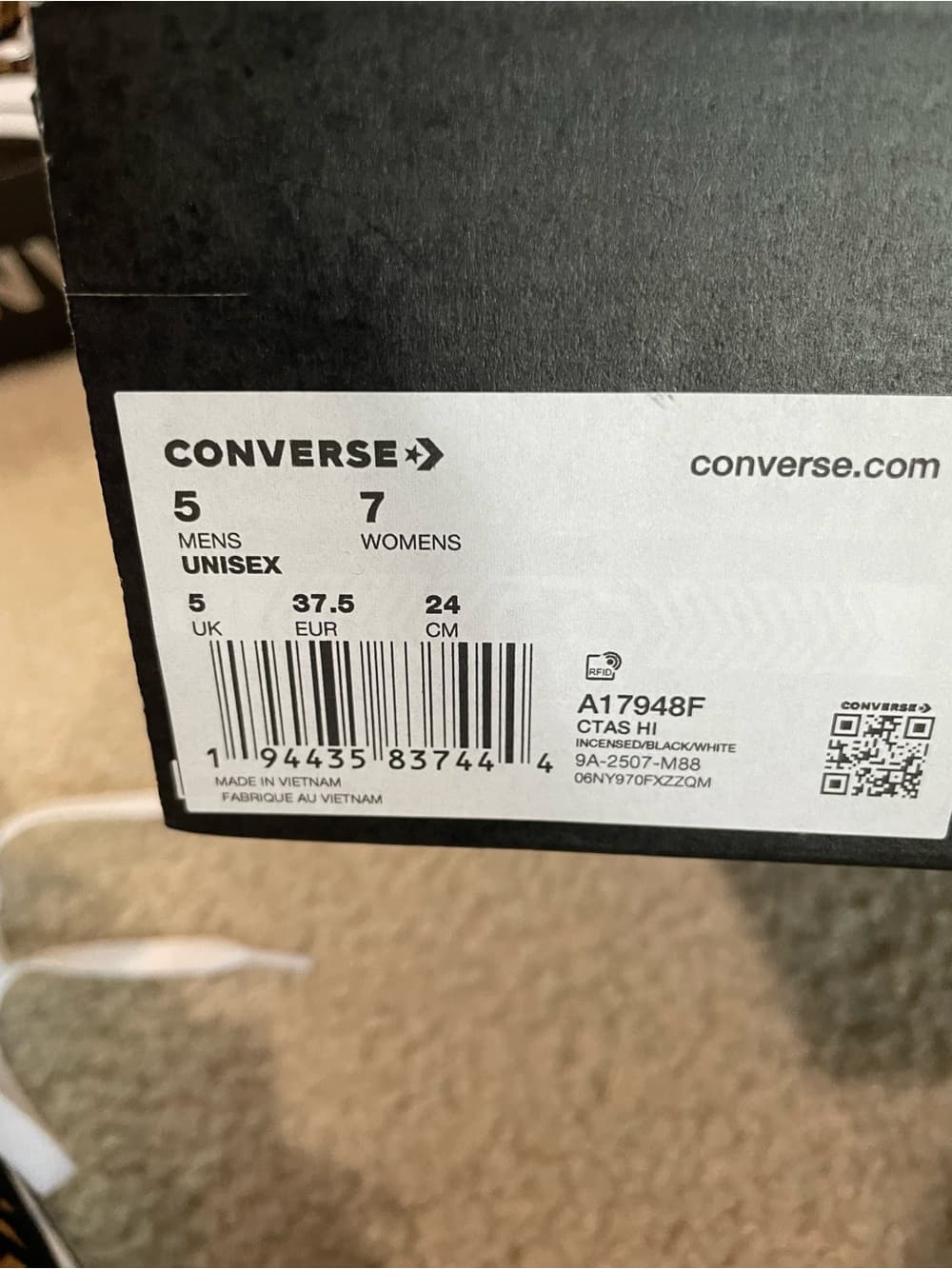 Converse Chuck Taylor Leopard Print High Top Sneakers Womens 7 Mens 5