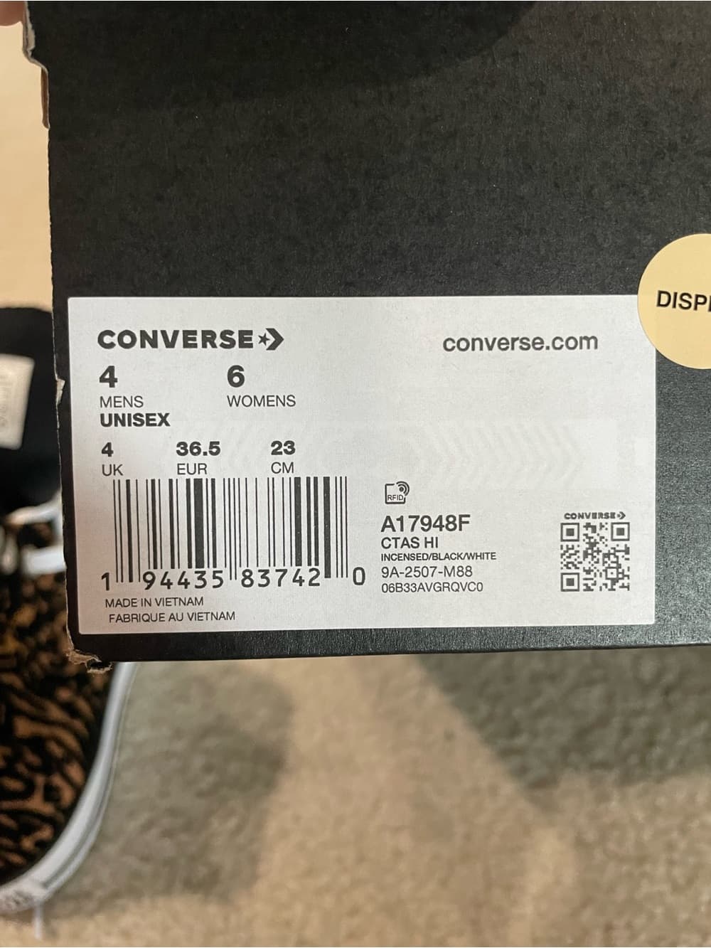 Converse Chuck Taylor Leopard Print High Top Sneakers Womens 6 Mens 4