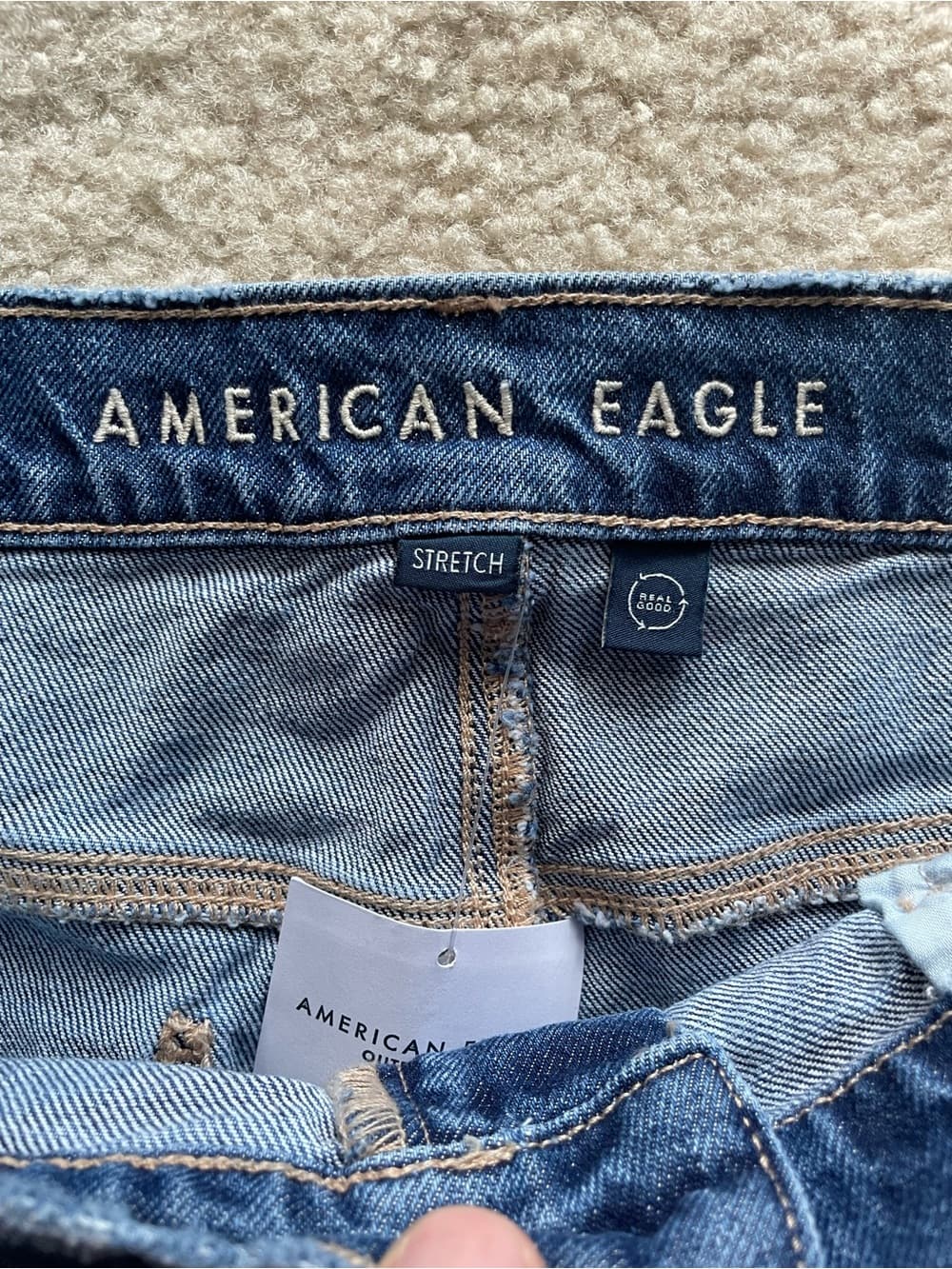 American Eagle Super High-Rise Straight Blue Jeans Women’s 16 Short NWT