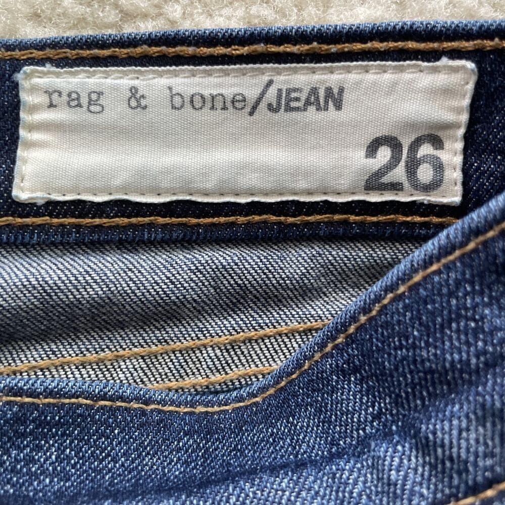 Rag & Bone Women’s Jeans Size 26 The Dre Medium Wash Blue Distressed Preowned
