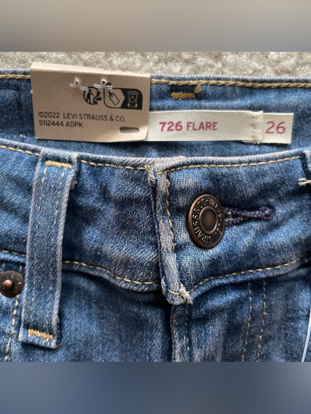 Levi's 726 Flare High Rise Women's Blue Jeans Size 26 NWT