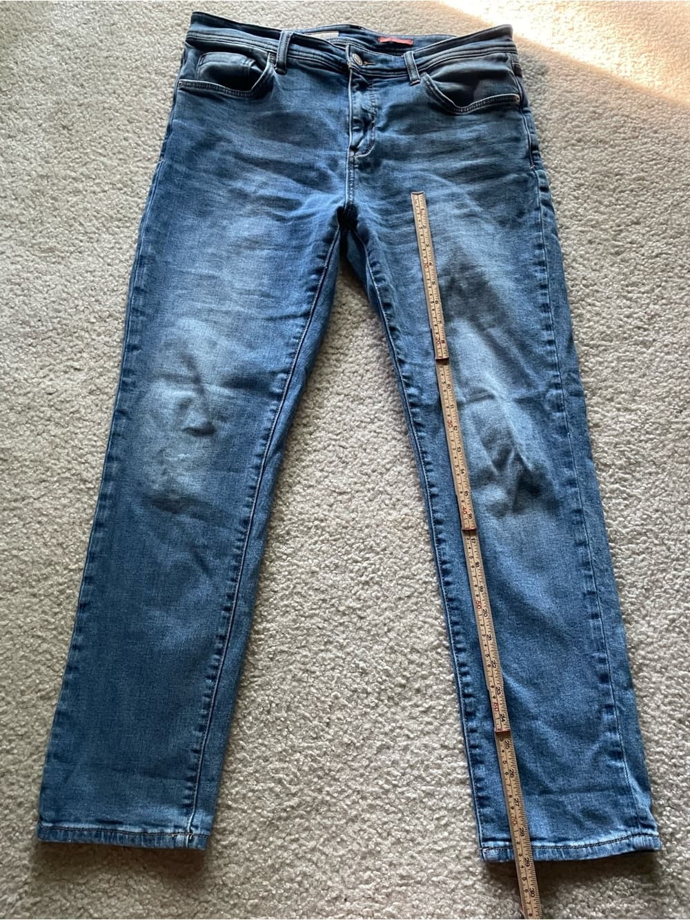 Anthropologie Pilcro Slim Boyfriend Jeans in Medium Blue Women’s Size 31