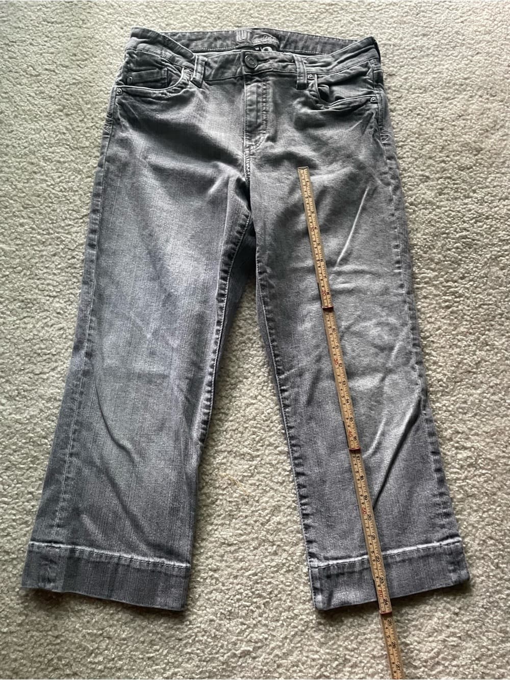 Kut from the Kloth Gray Cropped Ankle Jeans Size 10 Preowned