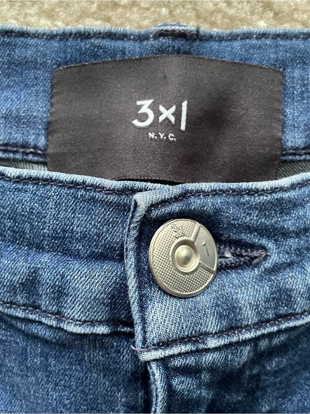 3x1 Women's Raw Hem Blue Slim Straight Jeans Size 30 Preowned