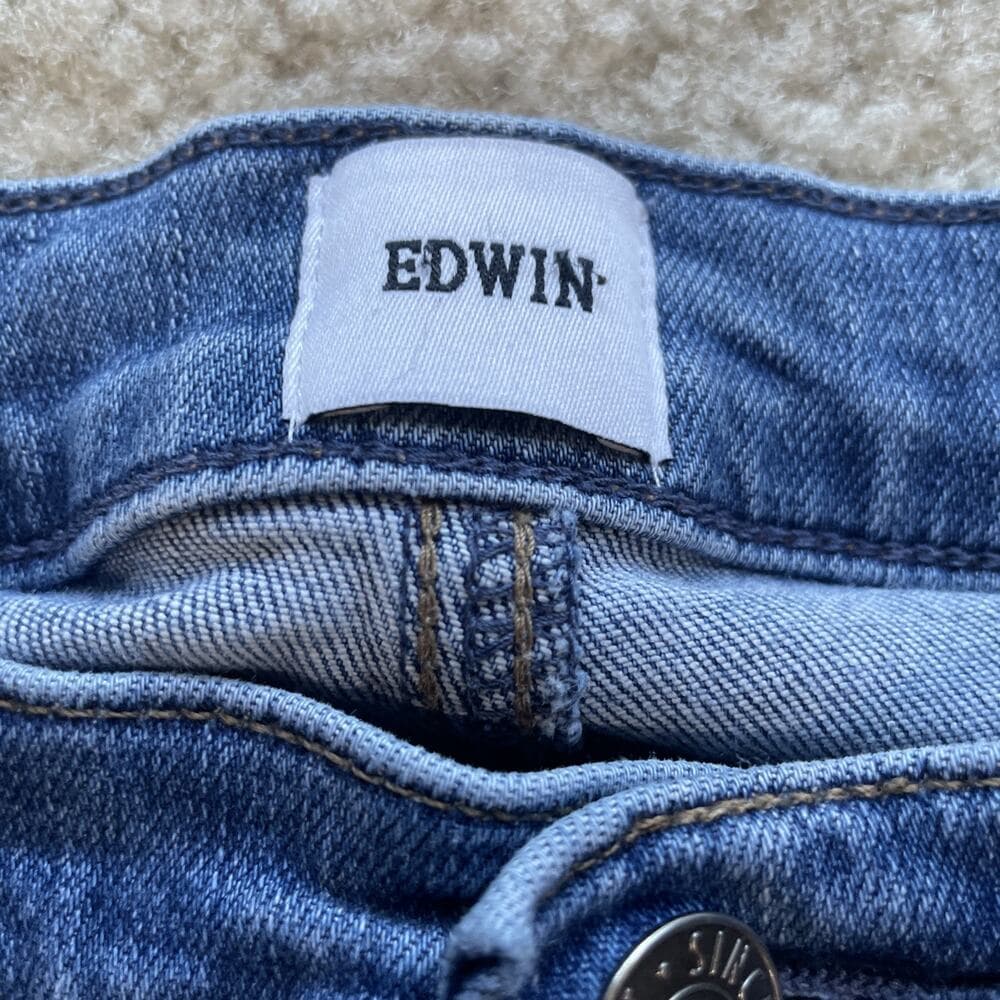 Edwin Bree Crop Slim Straight Womens Blue Jeans Size 25 Preowned