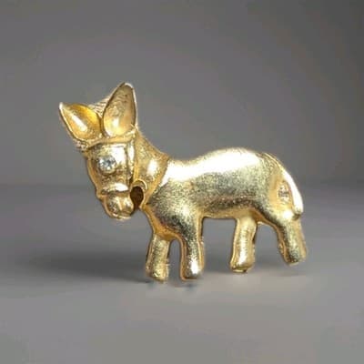 Vintage Gold Tone Donkey Brooch Pin Mid Century Burro Rhinestone Eye Unsigned