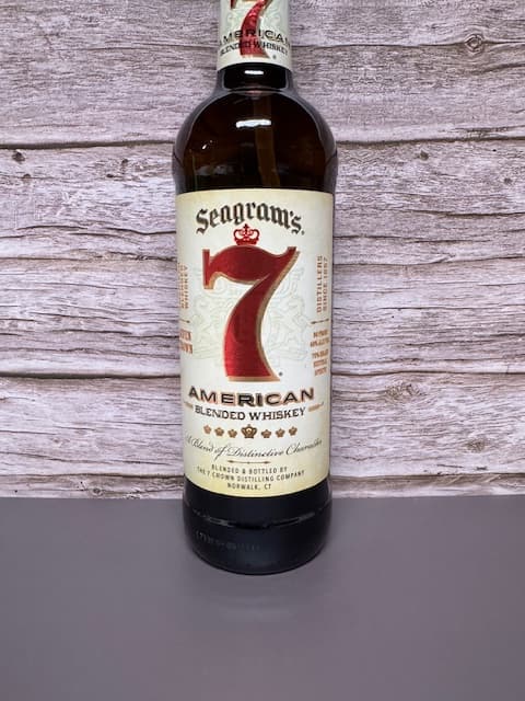 750 ML SEAGRAMS 7 (YELLOW, LIGHT LEMON) HAND SOAP - Regular