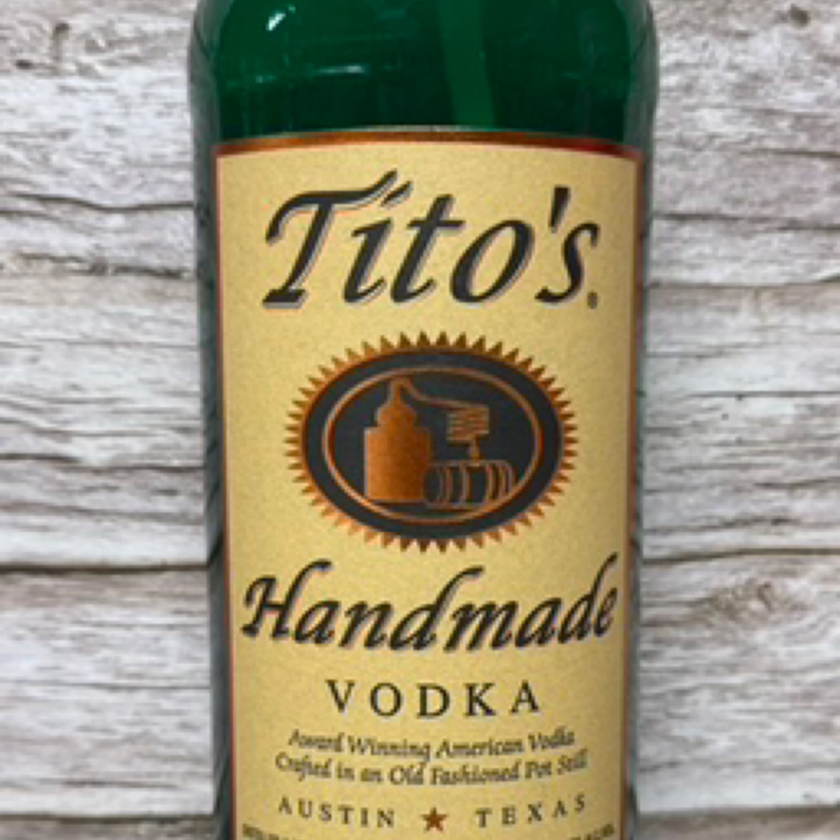 1L TITOS (GREEN, PINEAPPLE DOLE WHIP) HAND SOAP - Regular