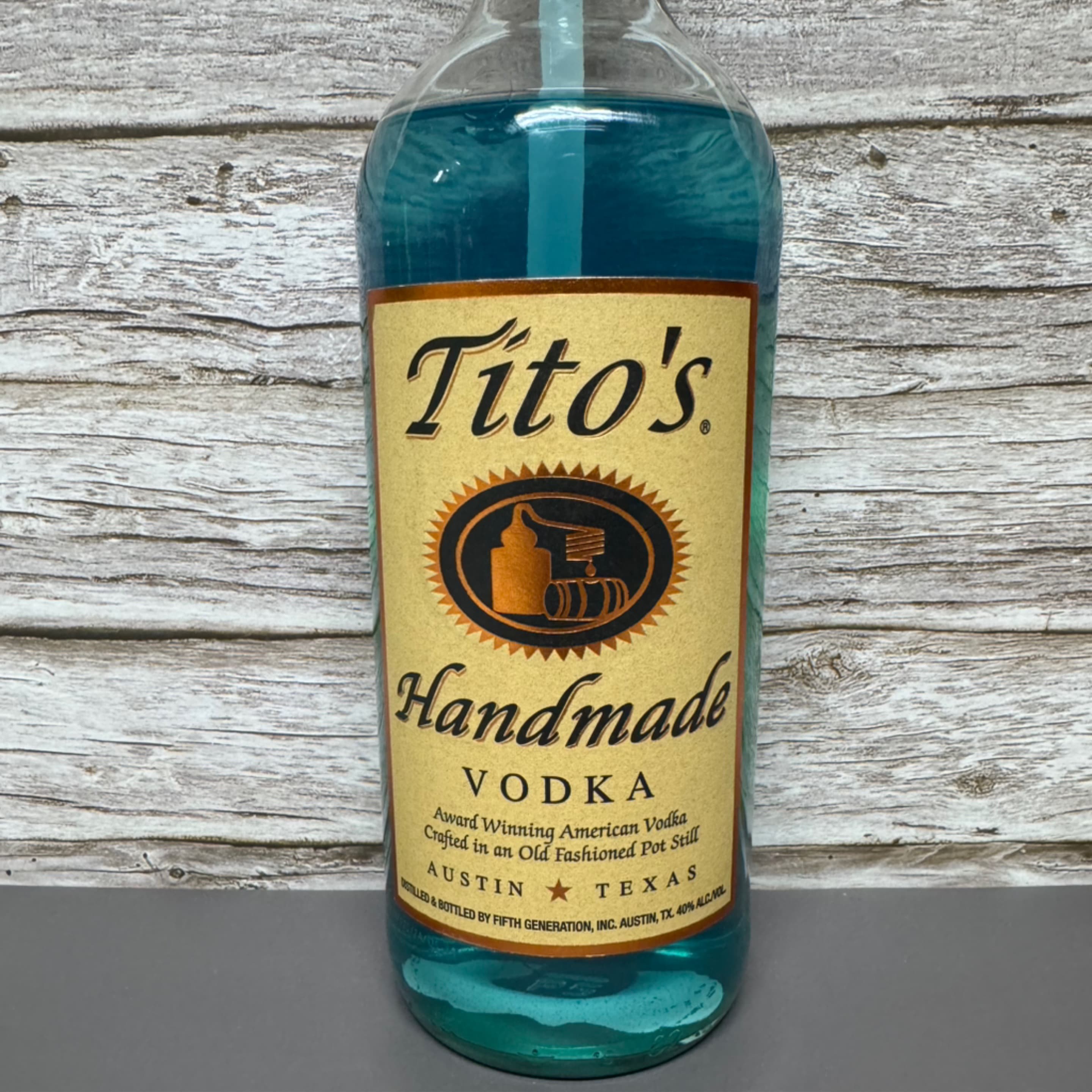 1L TITOS (BLUE, WATERFRONT OASIS) HAND SOAP - Regular