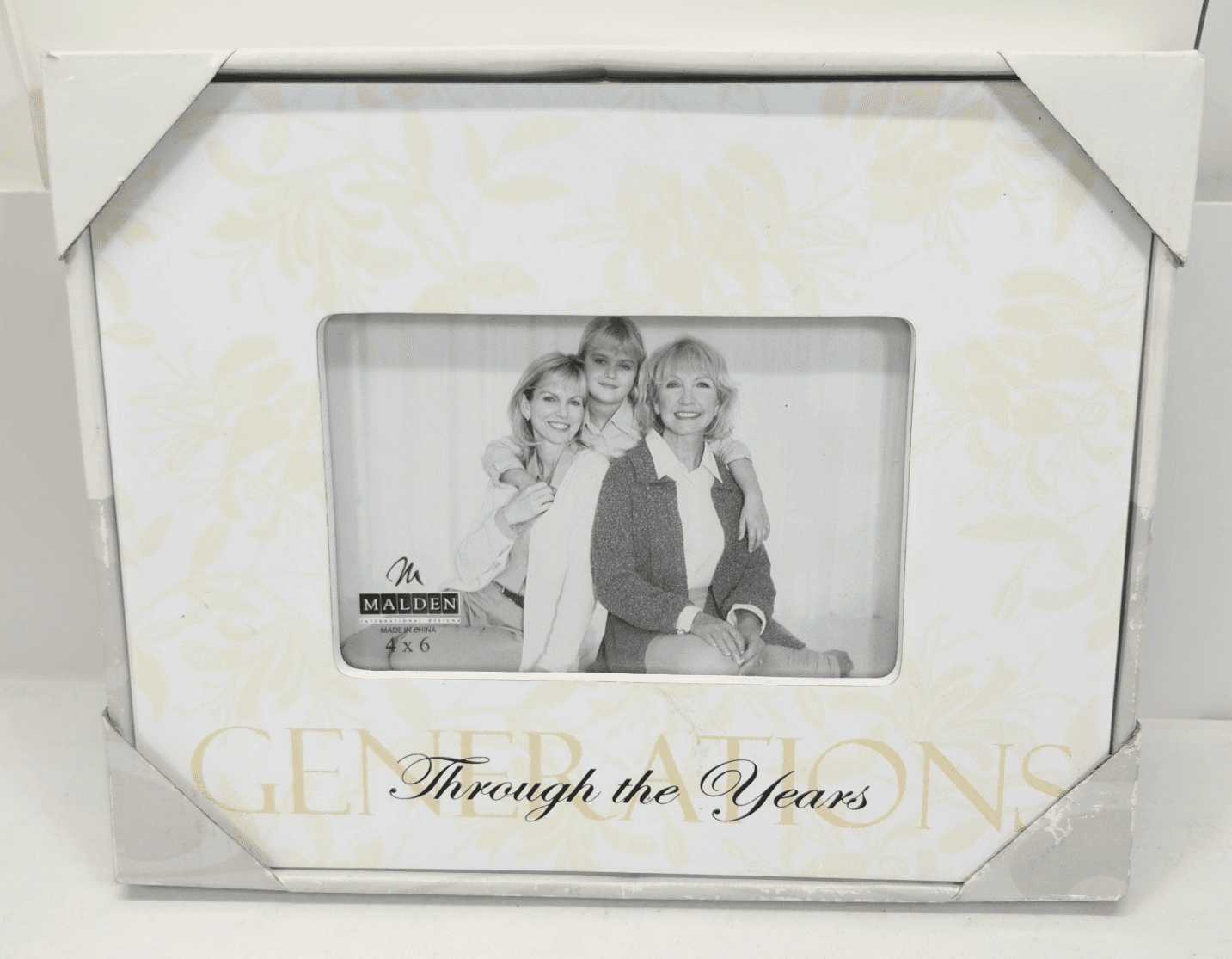 Malden Photo Frame Generations Through The Years Frame Holds 4 x 6 Picture NEW