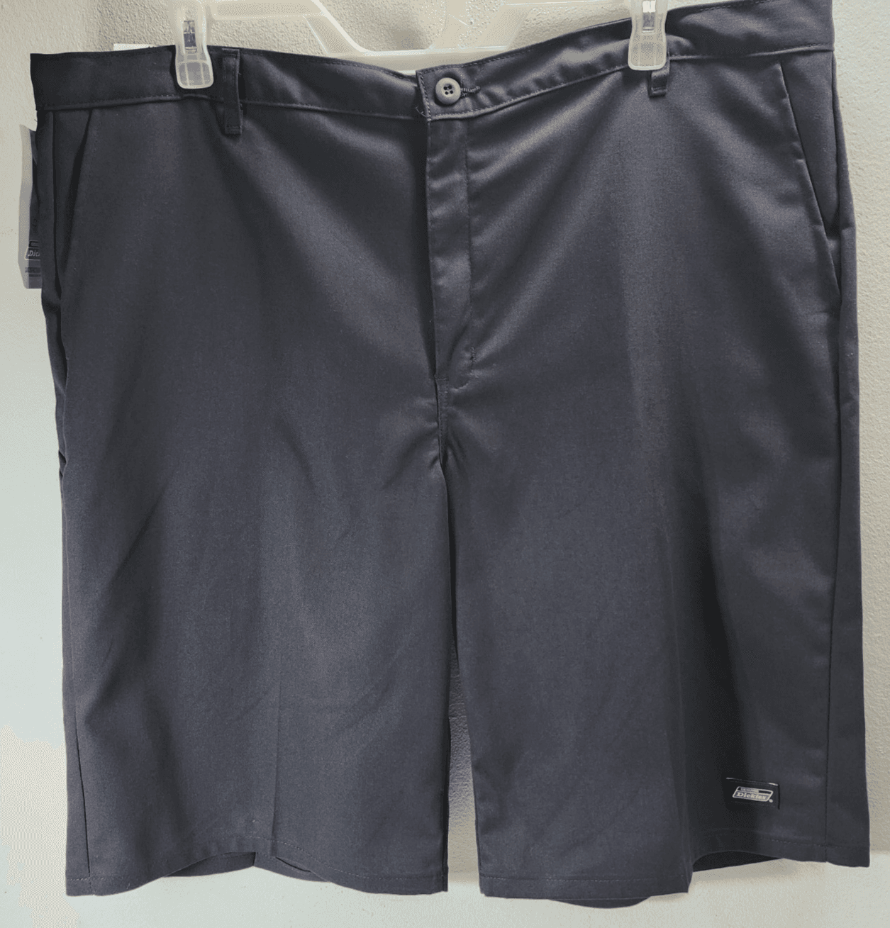 Men's Dickies Relaxed Fit Shorts Size 44 Black Work With Pockets NEW