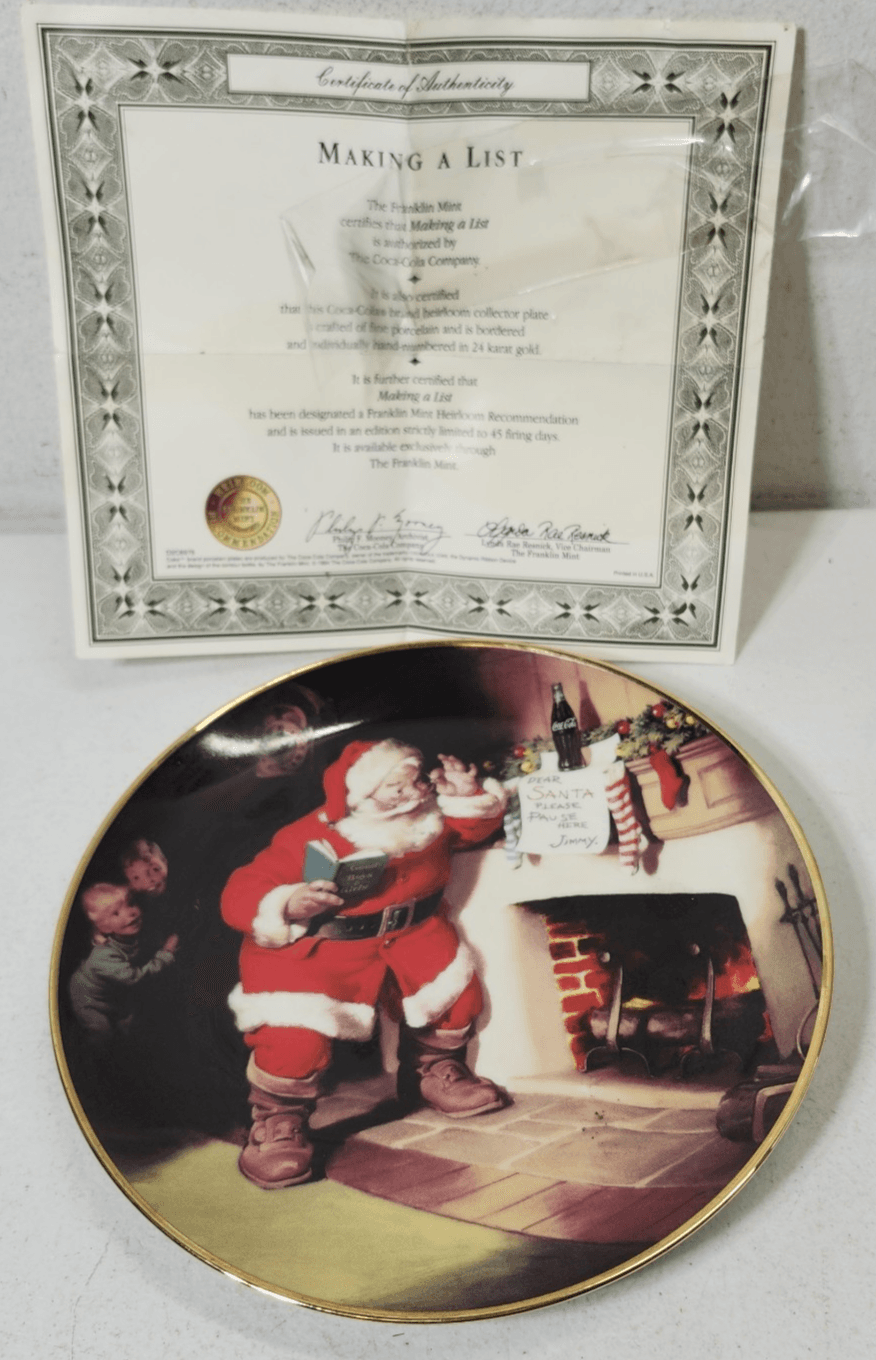 1993 Coca Cola 8" Collector's Plate Santa "The Pause That Refreshes L.E.