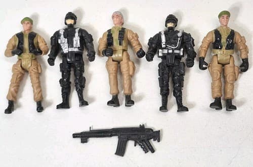 Army Action Figures World Peace Keepers Soldiers Men Kids Toy Lot of 5