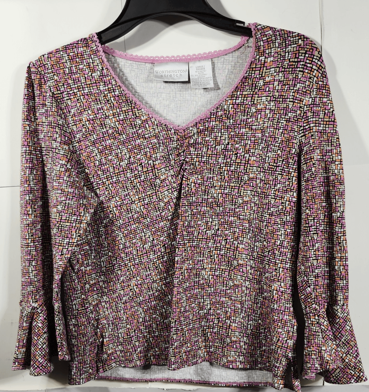 Worthington Top Womens Large Pink Multicolor Shirt V-Neck 3/4 Flutter Sleeve