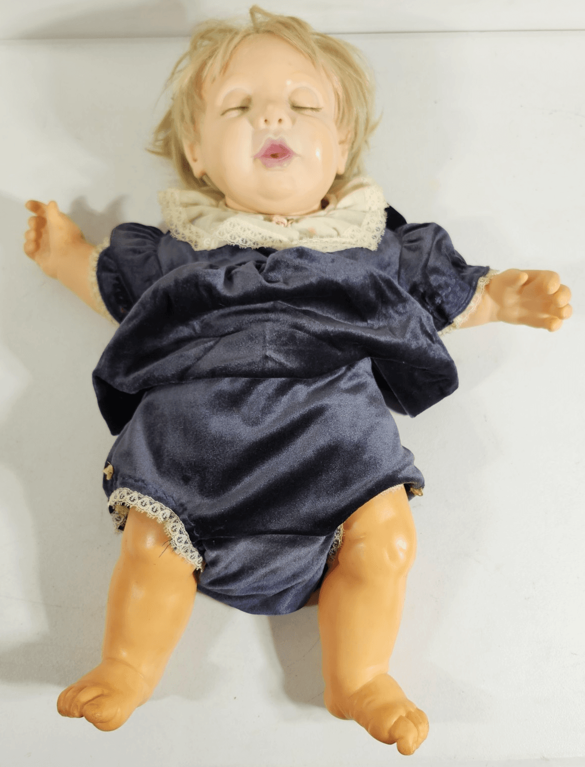 1984 Hasbro Real Baby J Turner Sleeping Closed Eyed Blonde Hair Weighted Doll