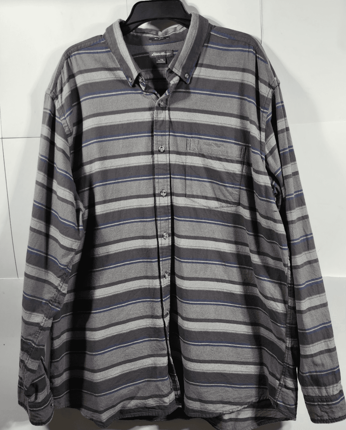 Eddie Bauer Shirt Men's XLT Button Up Relaxed Fit Long Sleeve Striped Gray Blue