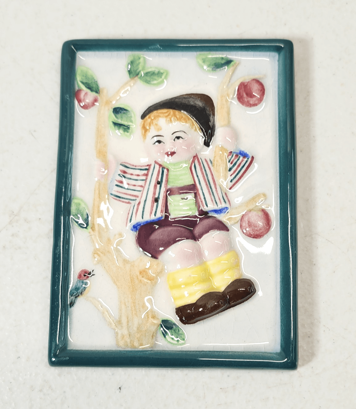 Vintage Ceramic 3D Wall Hanging Plaque Child In Tree Made In Japan 4"