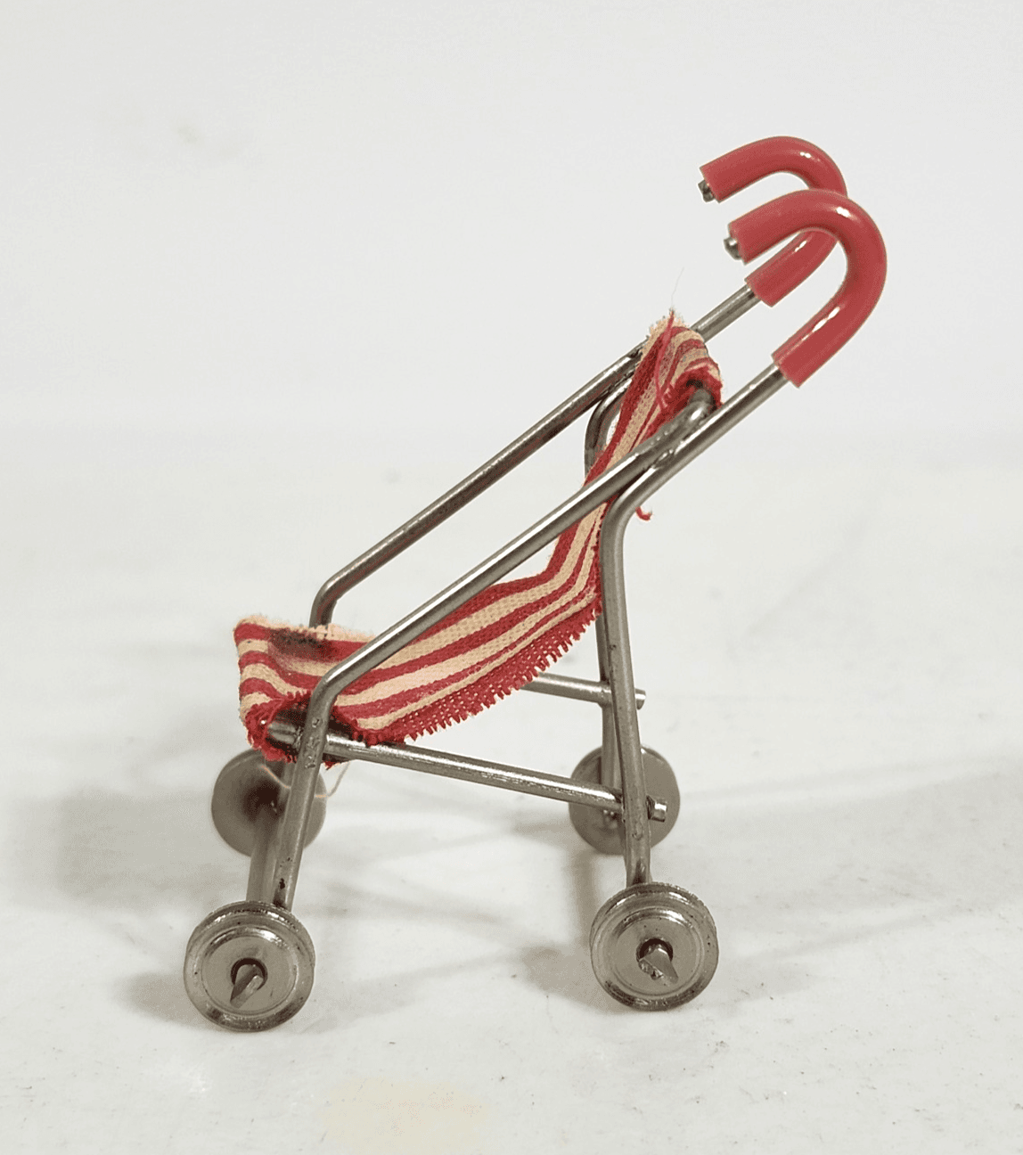 Dollhouse Miniature Stripes Baby Stroller Chair Buggy 1:12 Furniture Accessory