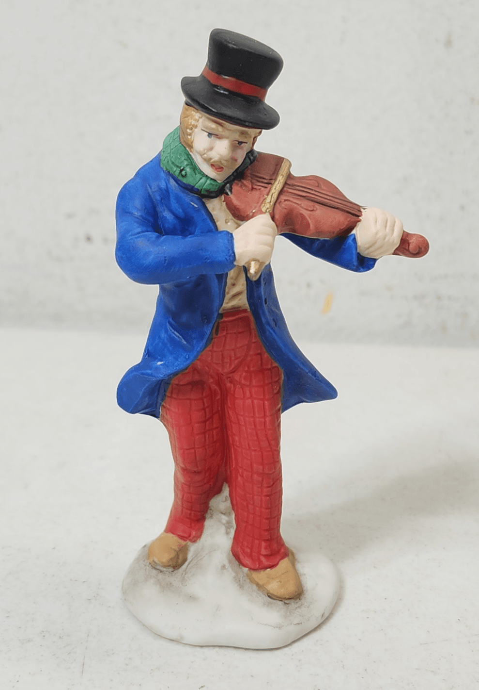 Russ Old Fashioned Christmas Porcelain Collection 9726 Man With Violin Figure
