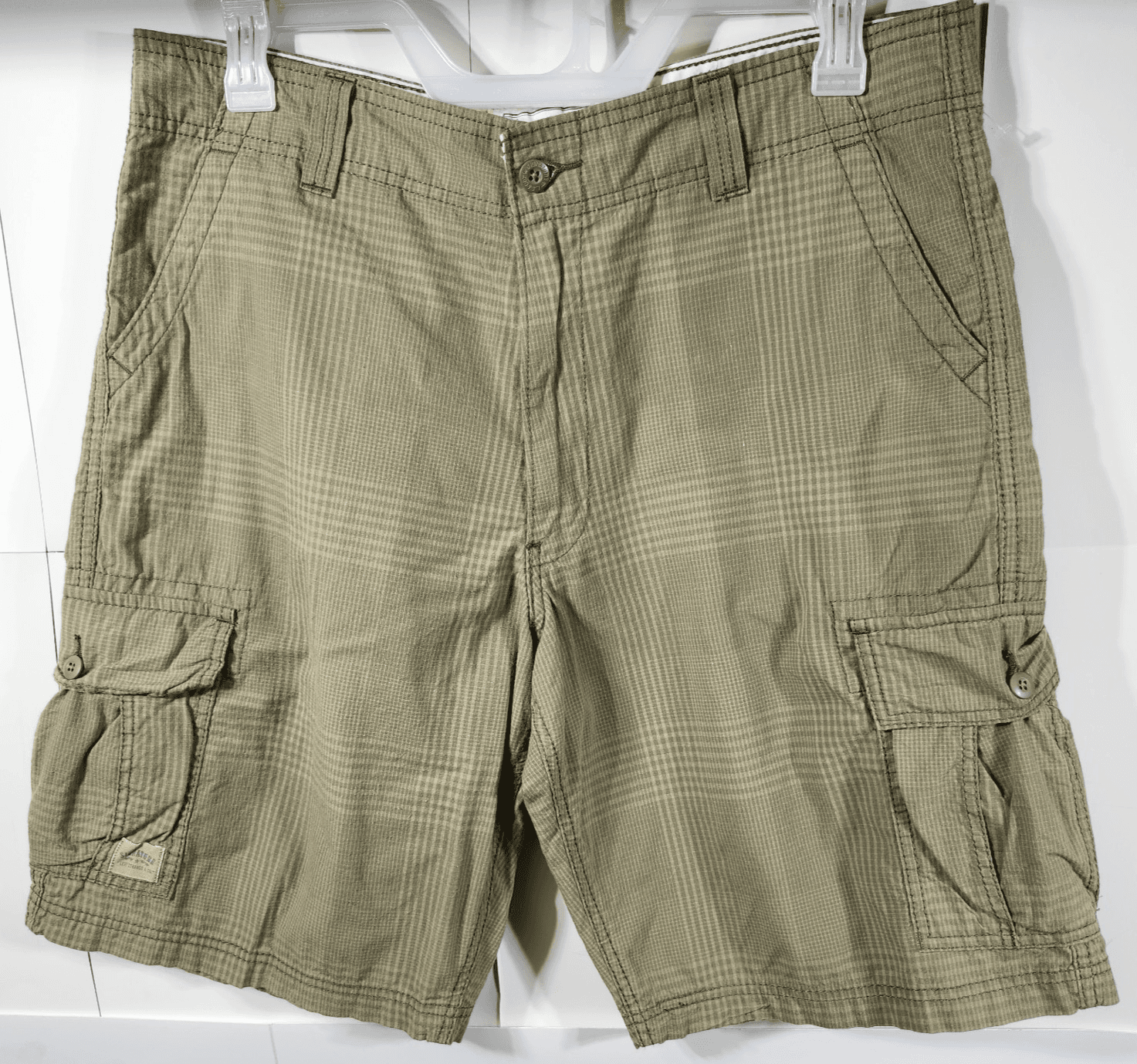 Levis Cargo Shorts Mens Size 36 Plaid Green Outdoor Classic Casual