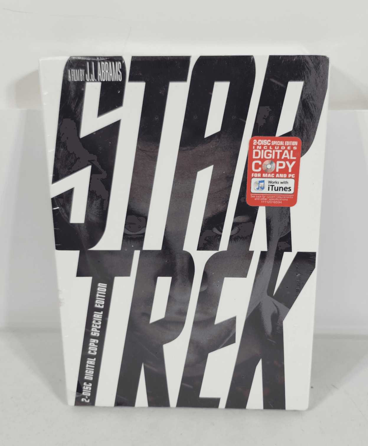 Star Trek 2-Disc Special Edition DVD Movie 2009 NEW Sealed Chris Pine